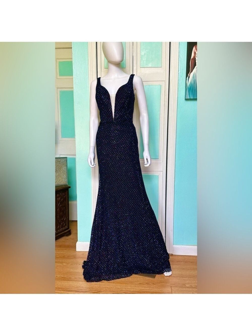 Size 8 Beaded Vienna Couture Black Plunge Gown Pageant Dress Prom Sparkle